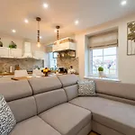 Zloty Jelonek - 4 Osobowy Na Placu Ratuszowym - Space Apartment *